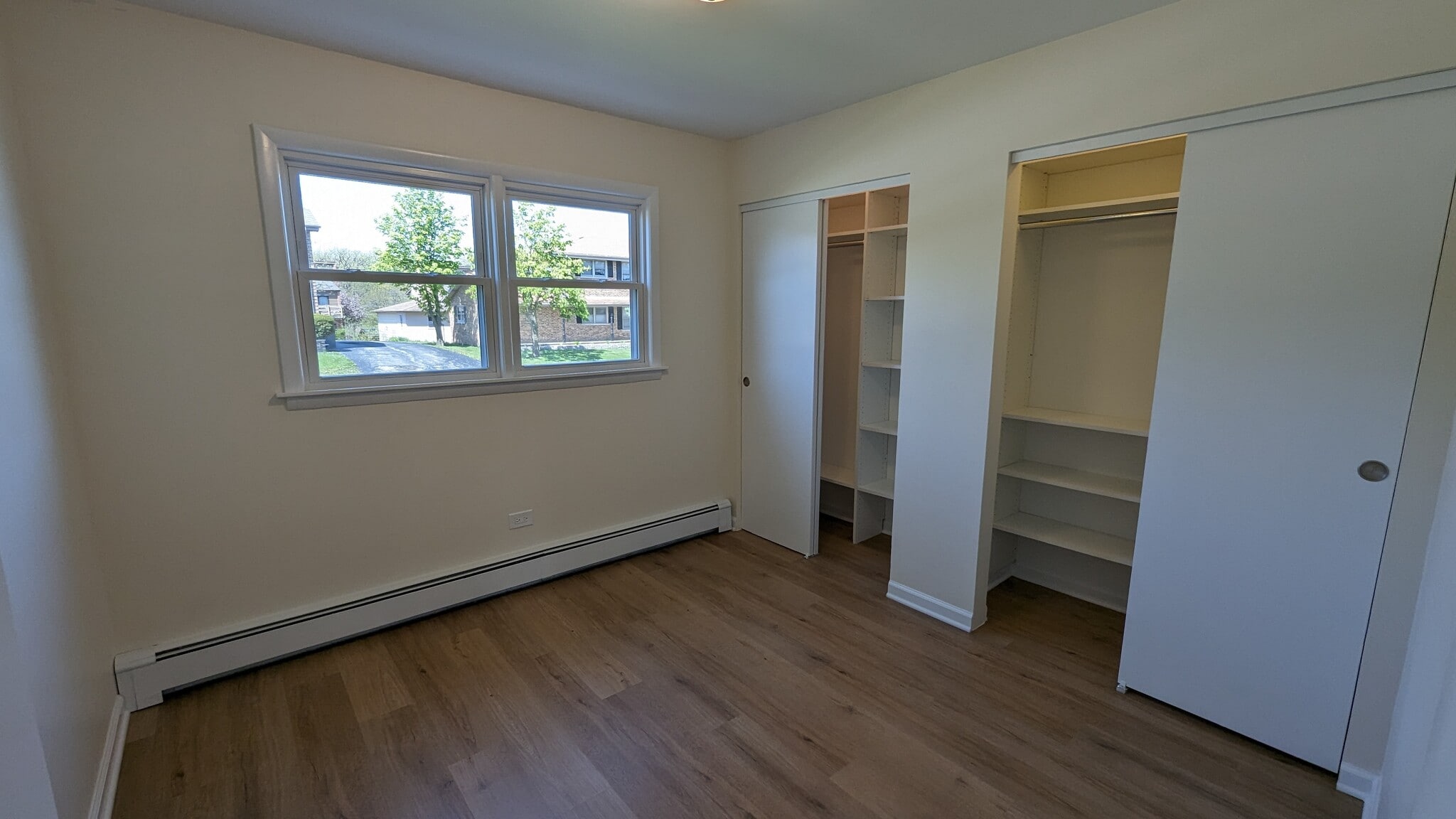 Building Photo - 14475 Jefferson Ave