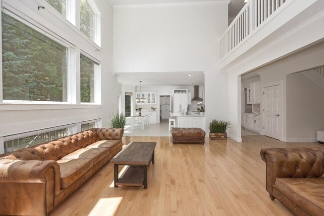 Building Photo - 4440 Whitewood Farms Dr NE