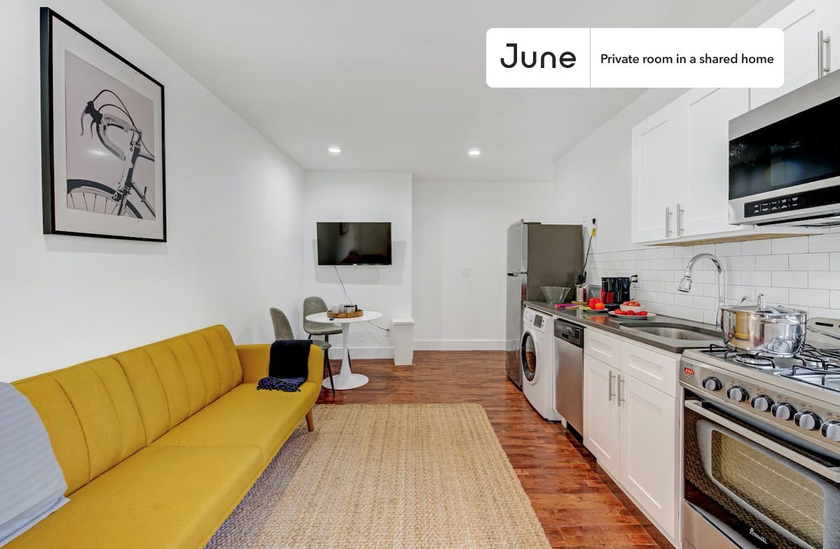 Building Photo - Room in Shared 3.0 bed/1 bath home