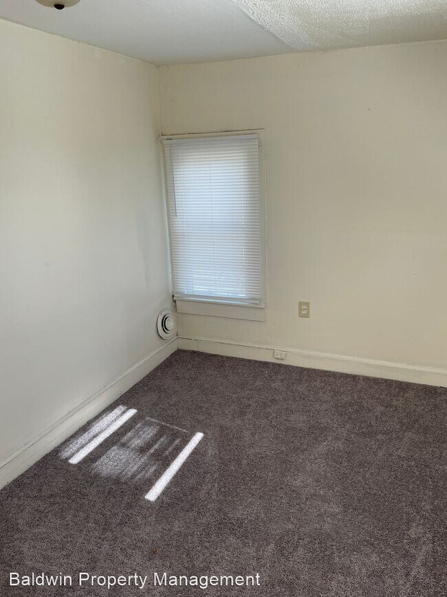 Building Photo - 4 br, 2 bath House - 2014 DELLABROOK ROAD