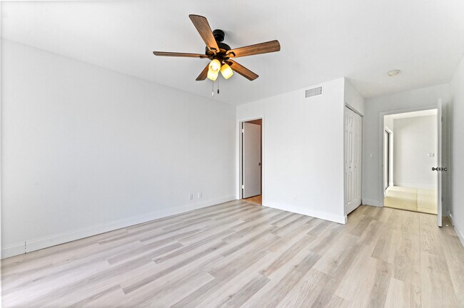 Building Photo - 21757 Contado Rd