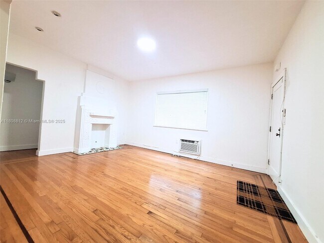 Building Photo - 1307 Euclid Ave