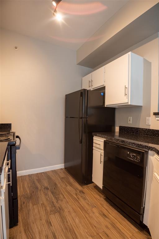 Building Photo - 2320 Gracy Farms Ln