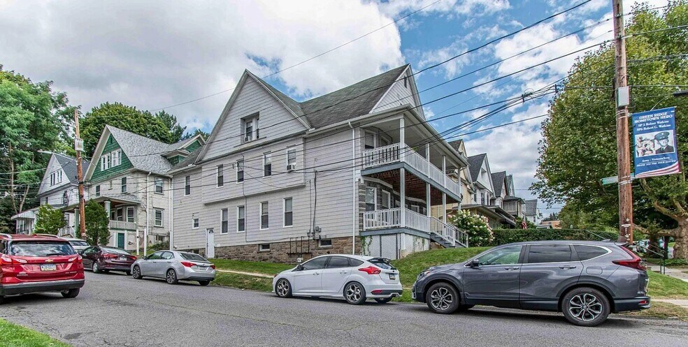 Building Photo - 1027-1029-1029 Woodlawn St