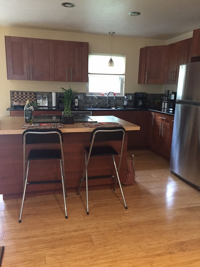 Building Photo - 4437 Clipper Ct