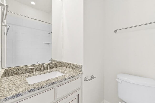 Building Photo - 1408B W 26th St