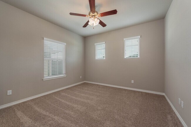 Building Photo - Available August 2026! Gorgeous 4 Bed, 4.5...