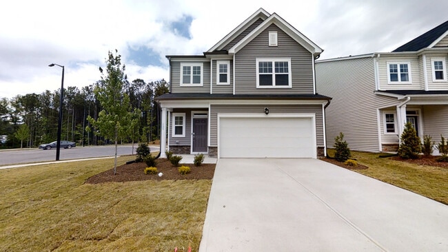Primary Photo - 103 Silver Fir Ln