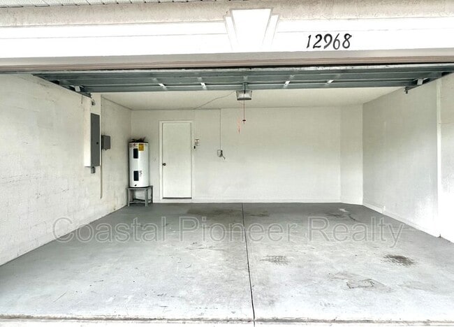 Building Photo - 12968 Fennway Ridge Dr