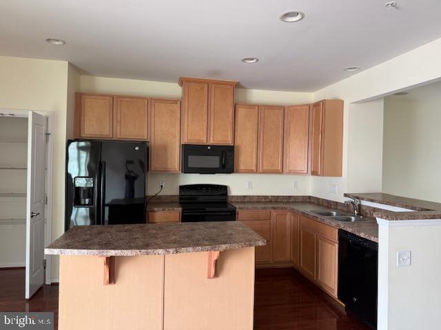 Building Photo - 611 Washington Sq