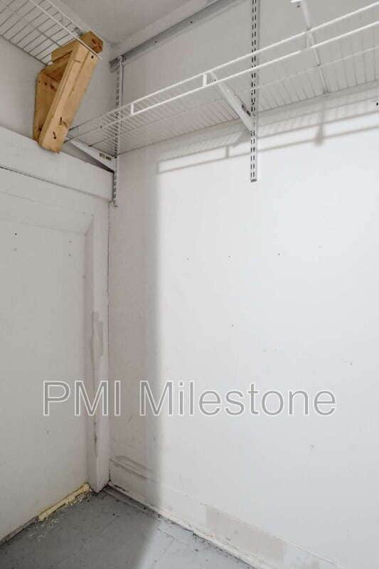 Building Photo - 13 N Maryland Ave