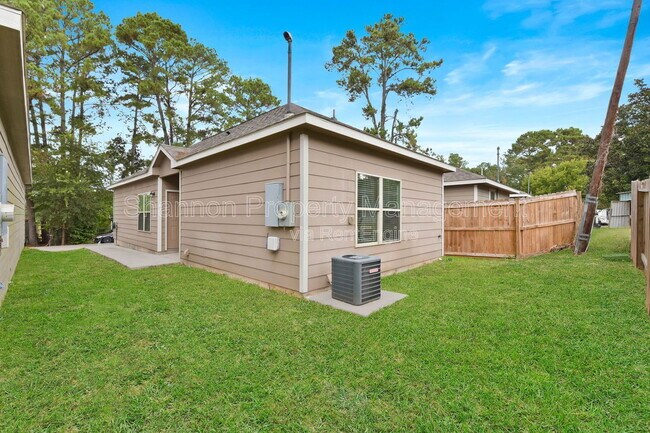 Building Photo - 9650 Warm Spring