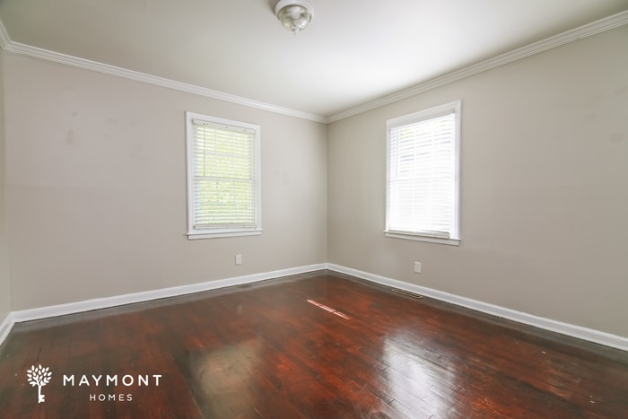 Building Photo - 2139 Charles St