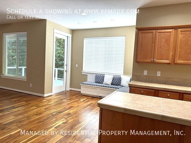 Building Photo - 12490 SW Winterview Dr