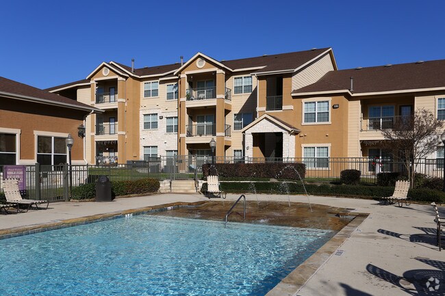 Primary Photo - Southpark Ranch