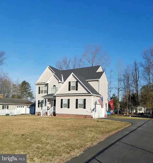 Building Photo - 20 Sandy Ln