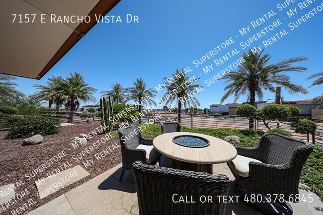 Building Photo - 7157 E Rancho Vista Dr