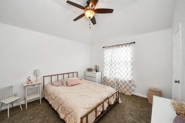 Building Photo - 26403 Bright Sky Ct