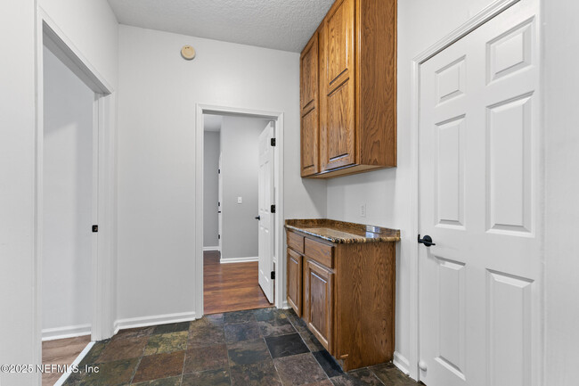 Building Photo - 4356 Olde Pine Ln