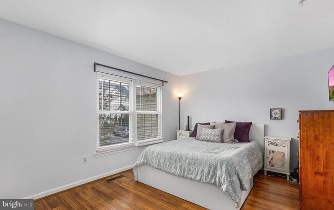 Building Photo - 6809 Stone Maple Terrace