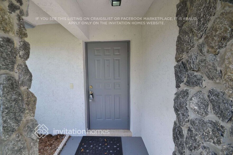 Building Photo - 845 Daffodil Dr