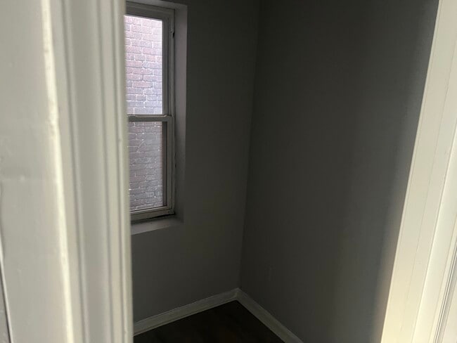 Building Photo - 257X McCulloh St