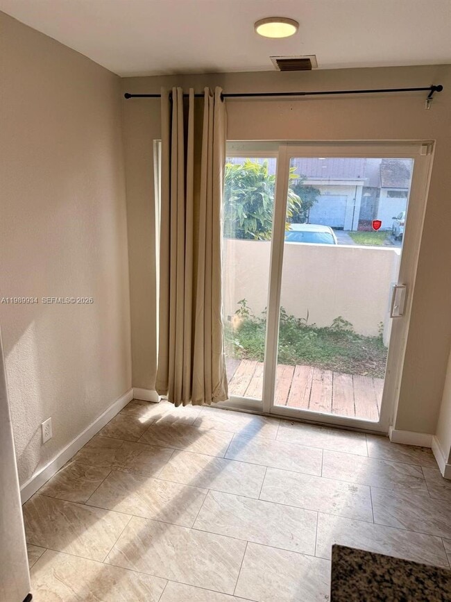 Building Photo - 833 NW 81st Terrace