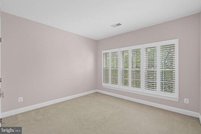 Building Photo - 24954 Calcite Pl