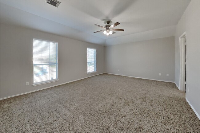 Building Photo - 1806 Usher Ct