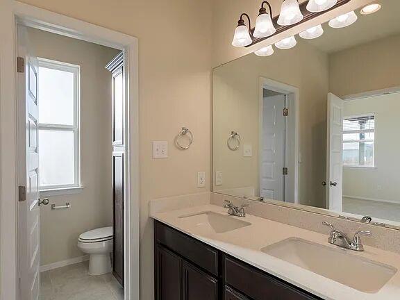 Building Photo - 229 Gray Wolf Dr