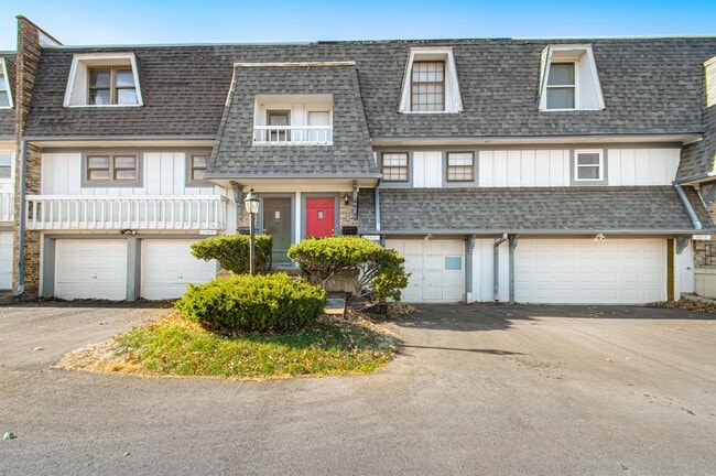 Building Photo - 8011 E 130th Ct