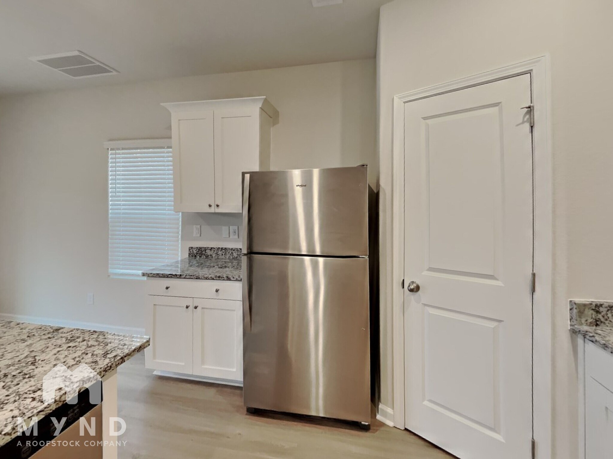 Building Photo - 104 Everglade Wy