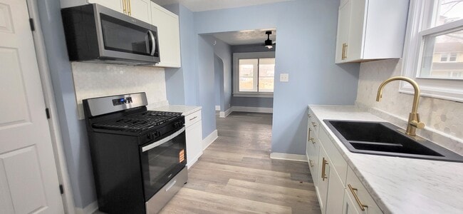 Building Photo - 4035 Buell Dr