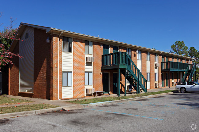 Primary Photo - Millstream Apartments