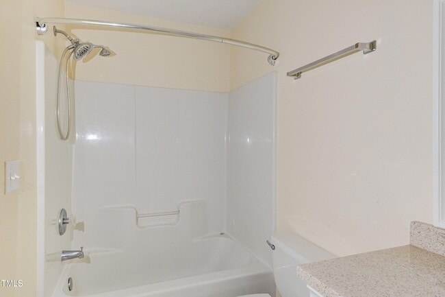 Building Photo - 306 Orchard Park Dr