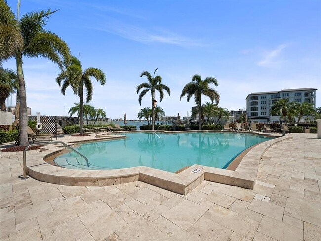 Building Photo - 202 Windward Passage