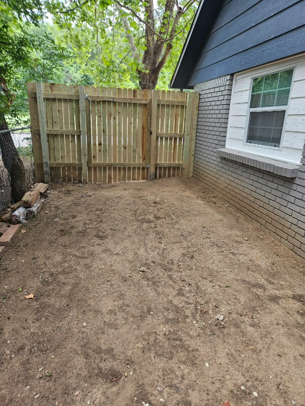 Building Photo - 3737 N Garrison Ave