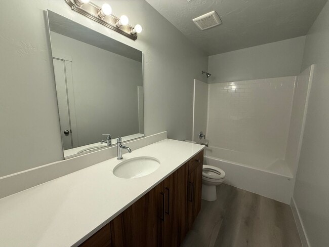 Building Photo - Single Family Home in Desert Canyons - Dogs Allowed