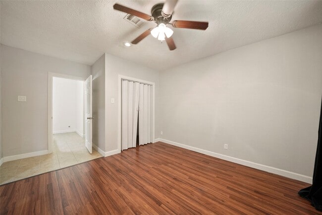 Building Photo - 5205 Verdome Ln