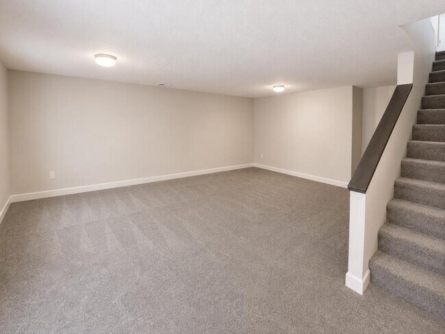 Building Photo - 221 S Maize Rd