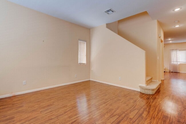 Building Photo - 9936 Elkhead Creek Way