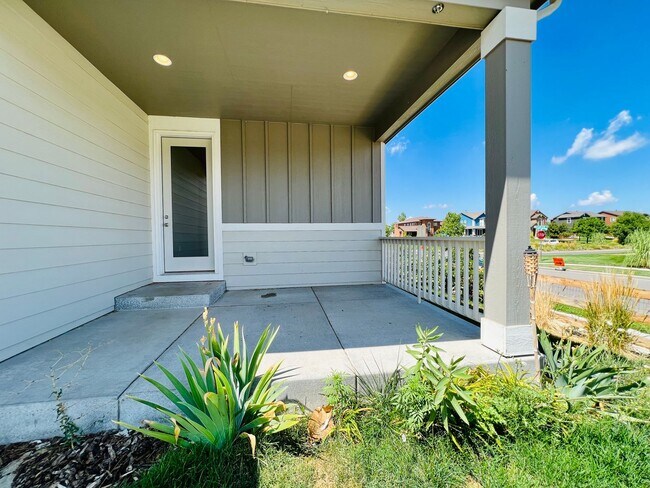 Building Photo - $0 DEPOSIT OPTION. INVITING 3 BED HOME IN ...