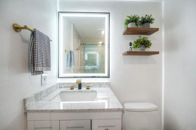 Building Photo - 7509 Ave