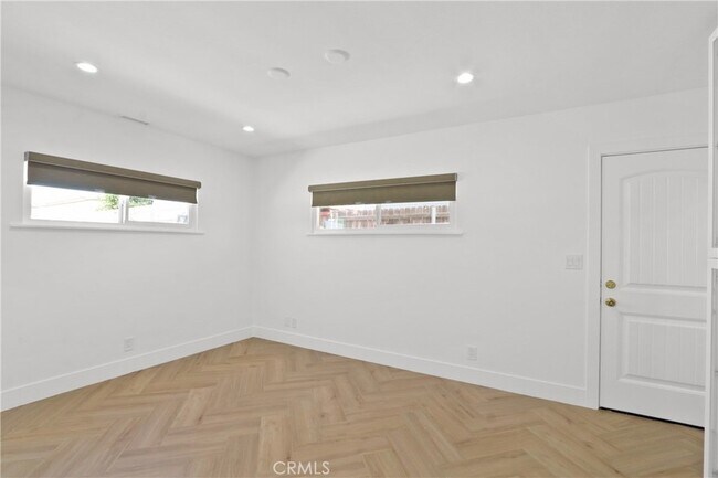 Building Photo - 4342 Orchard St