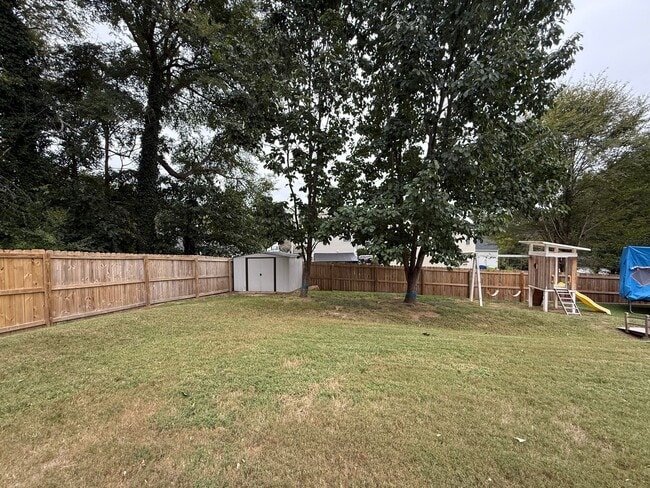Building Photo - Newly Remodeled 4BD, 2.5BA Raleigh Home wi...