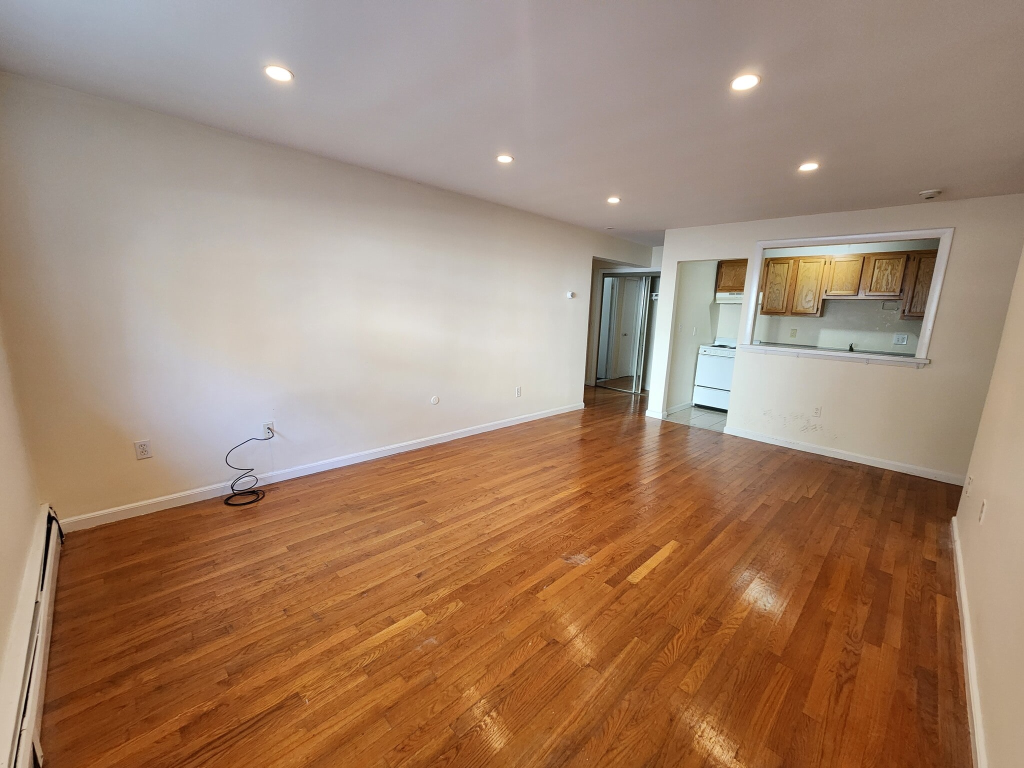 Building Photo - 55 Brighton Ave