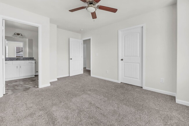 Building Photo - !!Reduced Rent!! Beautiful 3-bed, 2.5-bath home with a bright, open floor plan.