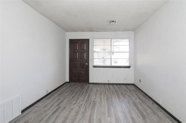 Building Photo - 24 SW 54th St