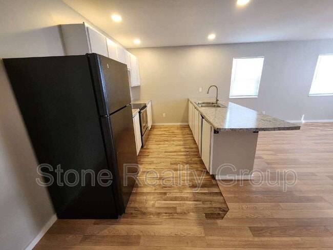 Building Photo - 2820 N 15th St