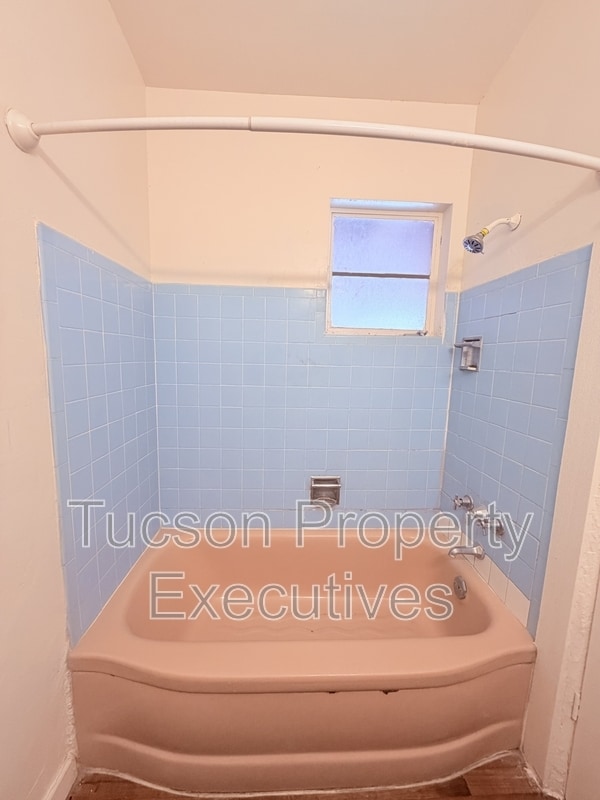 Building Photo - 1603 N Highland Ave